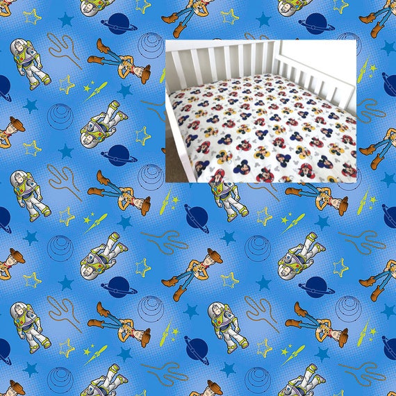 MOVIE POSTERS FROM DISNEY/'S LOVE STORIES CRIB//TODDLER SHEET//FITTED//COTTON