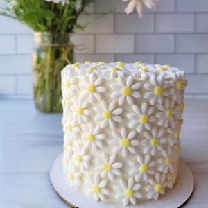 Fondant Daisy Cake Topper Fondant Flowers Edible Daisy Sugar Flowers Edible Flowers