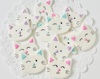 Fondant Cat Cupcake Toppers: Edible Cake Decorations