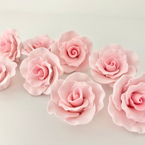 Medium Gum Paste Rose - Pastel Pink - Unit