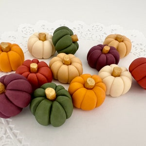 Fondant Pumpkins, Pumpkin Cake, Pumpkin Cupcakes, Topper Edible Fall Decorations, Fall Cake Decorations, Fondant Cake Topper
