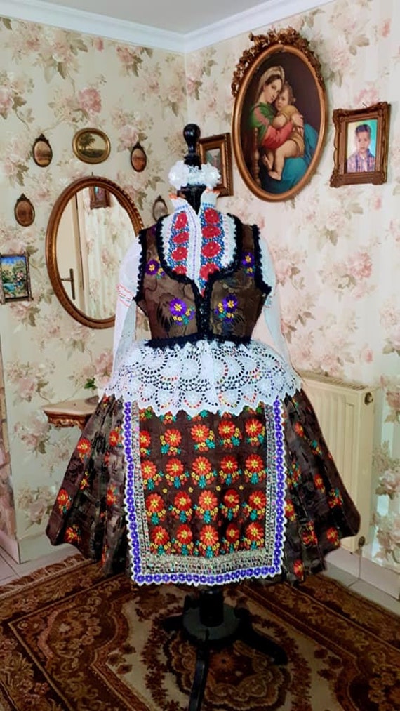 Wonderful old Hungarian folk costume!