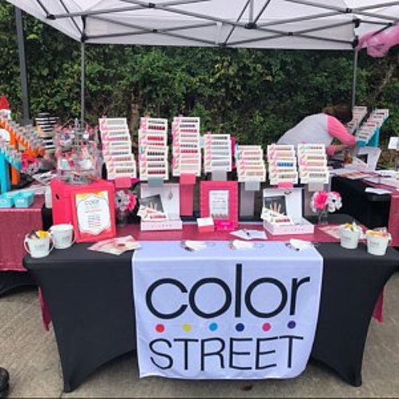Color Street Table Runner In Black Or White This Is Just The Image 0