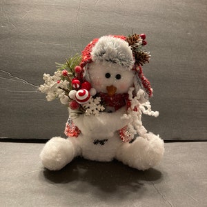 BEST SELLER McMittens Snowman, Plush Sitting Snowman, Decorated Sitting Snowman, Farmhouse Decor, Snowman Decor