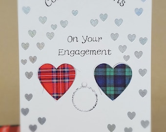 Tarjeta de compromiso escocesa con corazones WWWE11