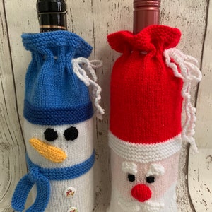 Hand Knitted Snowman Wine Bottle Cover, Teacher Gift, Secret Santa, Wine Cover, Christmas Gift, wine cover