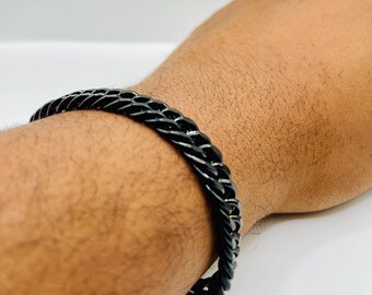 Black Bracelet