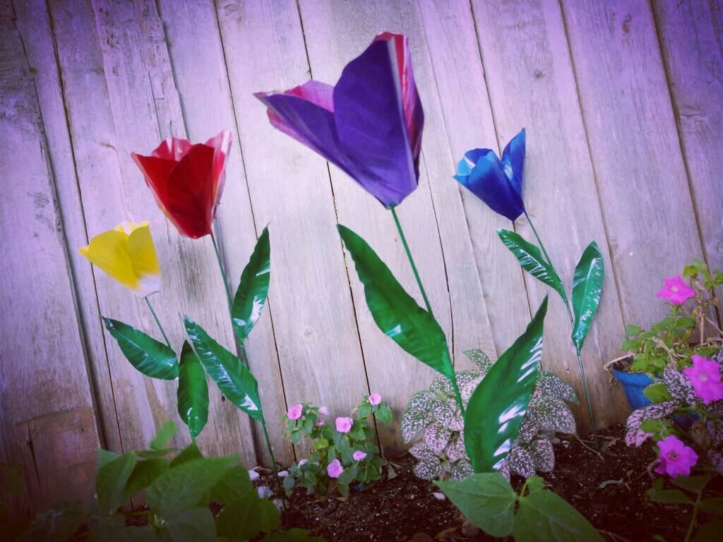 Metal Flower Garden Stake Tulip Flower Garden Art Metal