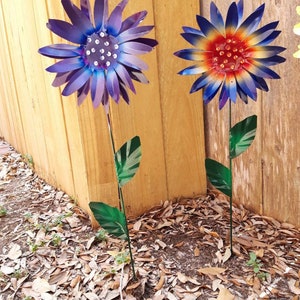 Daisy Flower Garden Stake, Metal Daisy Garden Stake, Metal Flower, Metal Garden Art image 4