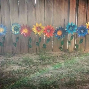 Glittering Flower Garden Stakes, Metal Garden Stakes, Yard decoration, Metal Flower, Metal Art, Garden Decor