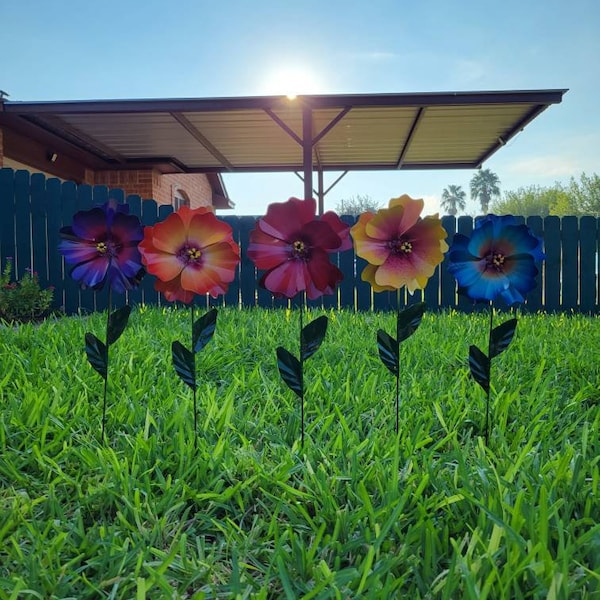 Flower Garden Stakes, Metal Garden Stakes Yard decoration, Metal Flower, Metal Art, Garden Decor, Metal Hibiscus, Metal Skulpture