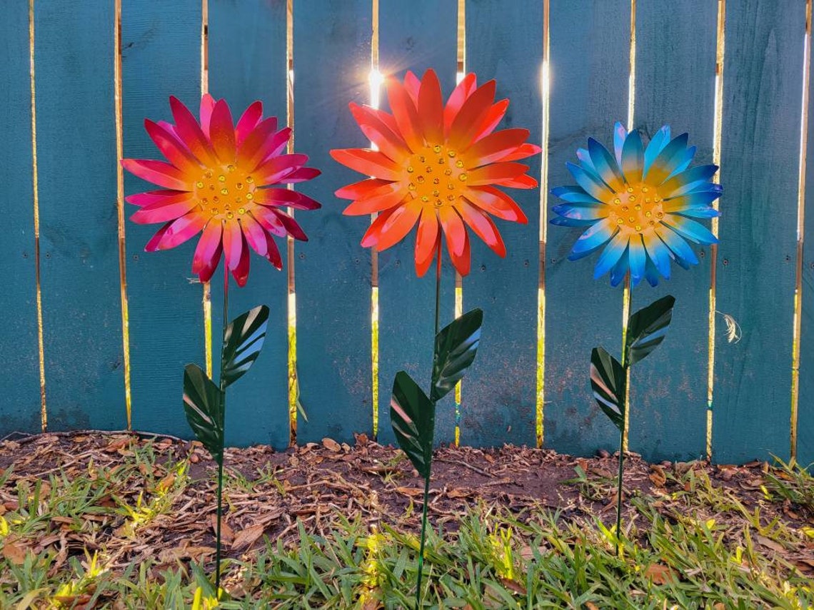Daisy Flower Garden Stake Metal Daisy Garden Stake Metal Etsy