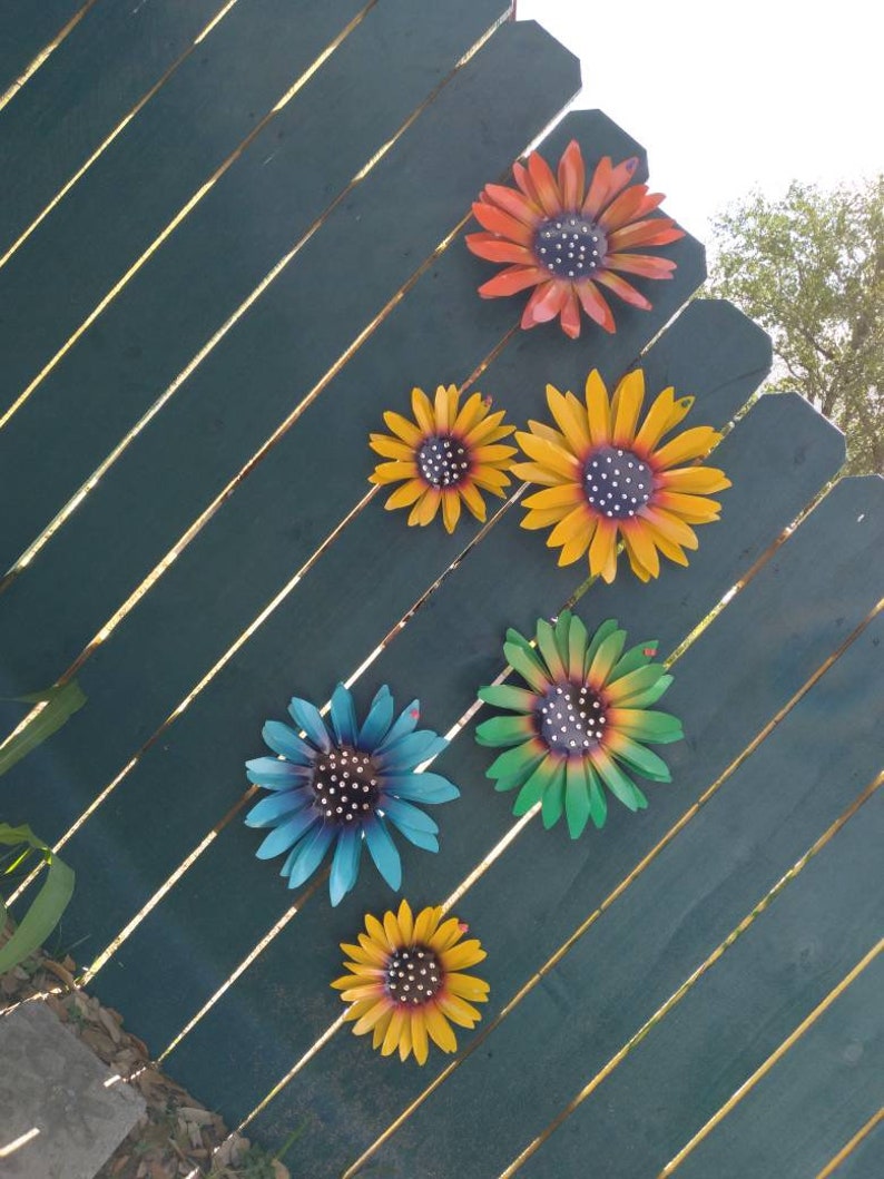 Metal Sunfowers, Fence Flowers, Fence Decoration, Metal Flowers for Fence or Tree, Metal Flowers image 6