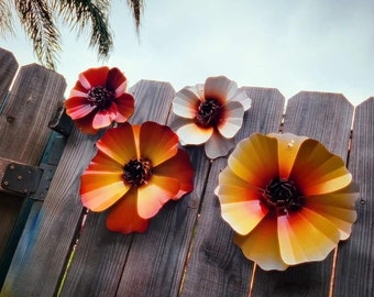 Metal Cosmo Flower: Colorful Garden Art, Fence Decor