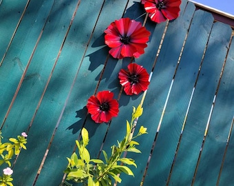 Red Poppy Flower, Fence Flower, Garden Art, Metal Garden Decor, Metal Poppy, Red Poppy Wall Art, Wall Decor, Set of 4