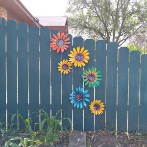 Metal Sunfowers, Fence Flowers, Fence Decoration, Metal Flowers for Fence or Tree, Metal Flowers image 4