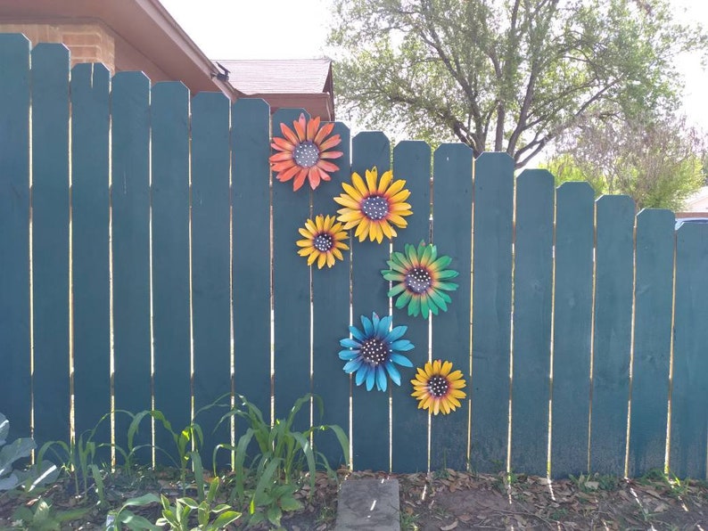 Metal Sunfowers, Fence Flowers, Fence Decoration, Metal Flowers for Fence or Tree, Metal Flowers image 4