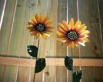 Metal Flower Garden Stake, Metal Sunflower Garden Art, Metal Garden Decor, Sunflower Yard Decoration