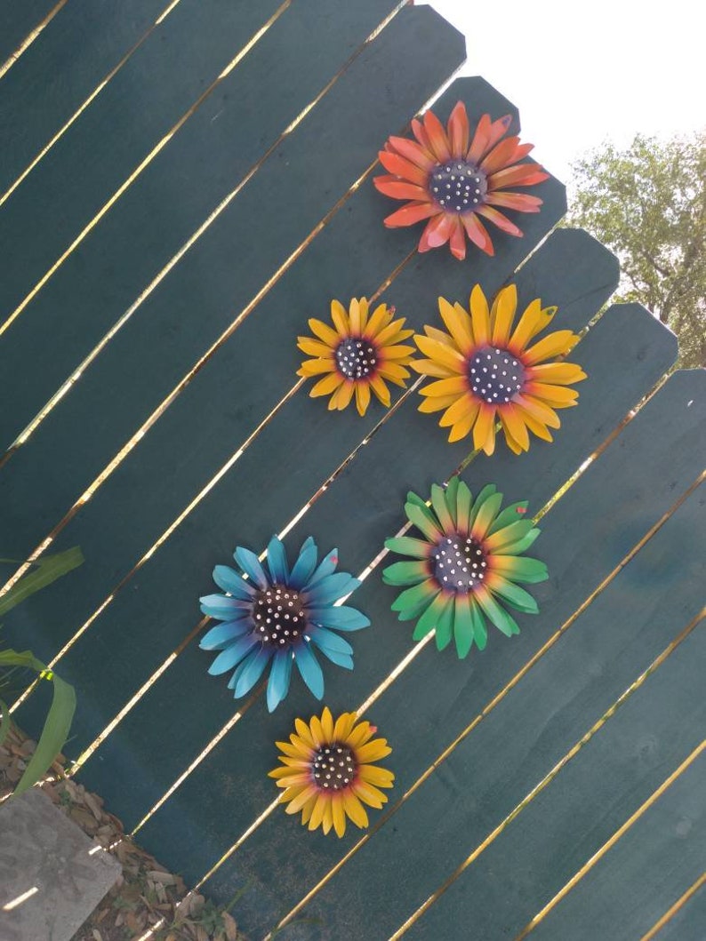 Metal Sunfowers, Fence Flowers, Fence Decoration, Metal Flowers for Fence or Tree, Metal Flowers image 5