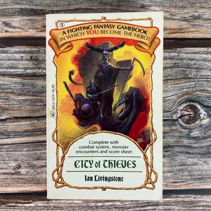 City of Thieves Gamebook by Ian Livingstone - Dell Paperback - Fantasy - Vintage Fighting Fantasy Game Book 1980&#39;s