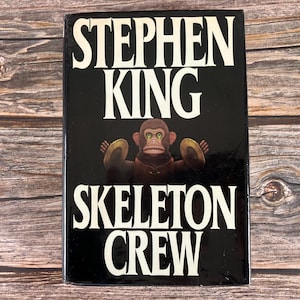 Hardcover Skeleton Crew by Stephen King - Putnam Hardcover Horror Books - Vintage Hardcover Books FIRST PRINTING