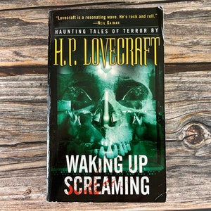 Waking Up Screaming: Haunting Tales of Terror | Horror Anthology Collection by H.P. Lovecraft - Del Rey Books - 2003 Paperback Books