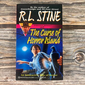 Indiana Jones Book R.L. Stine - Indiana Jones and the Curse of Horror Island - YA Books Paperback YA Books | Find Your Fate 1