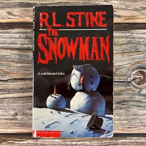 The Snowman by R.L. Stine - YA Horror Scholastic Paperback Horror, Young Adult Horror Paperback Books - 1990s YA Horror Thriller