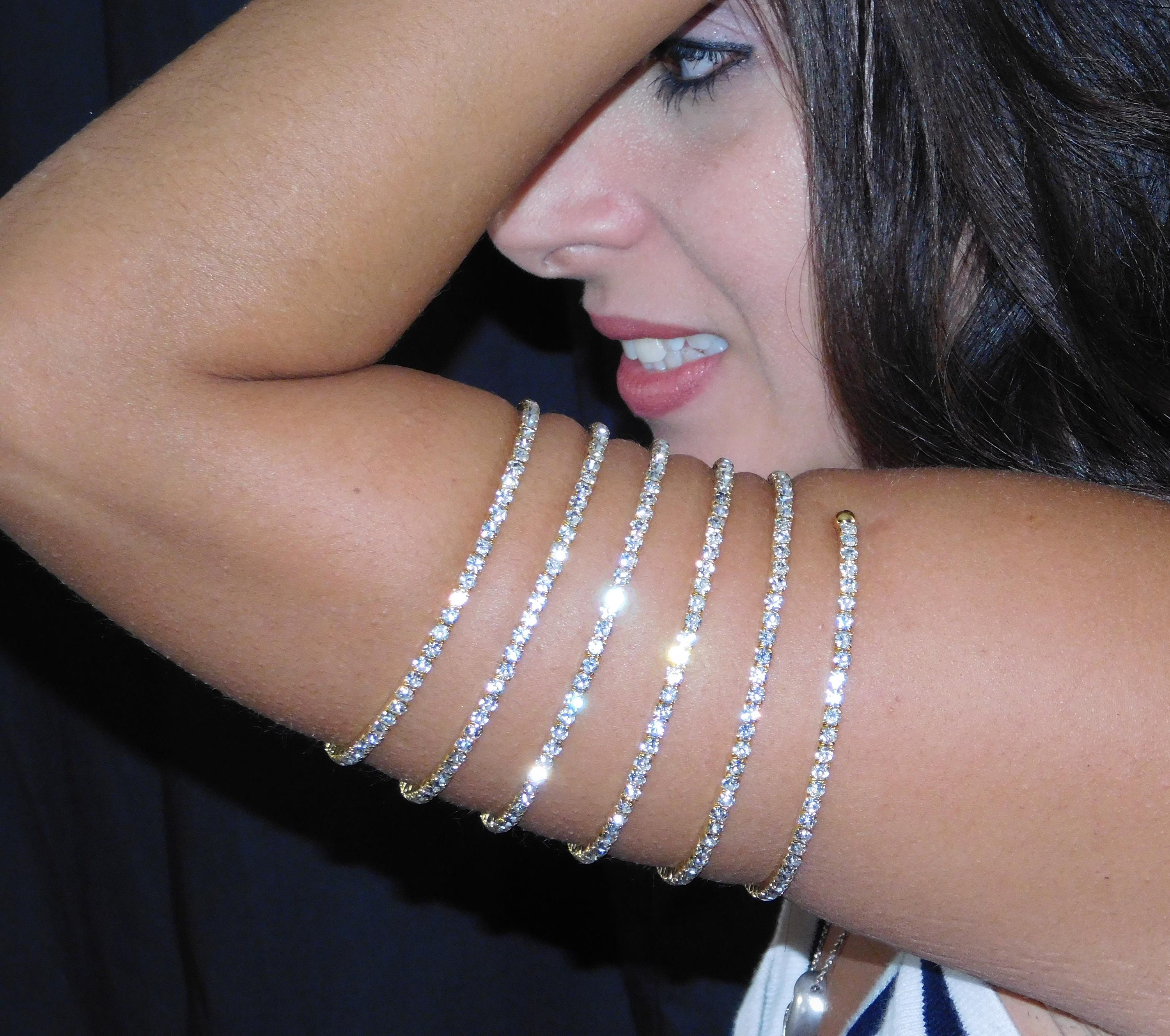 Rhinestone upper arm cuff clearance