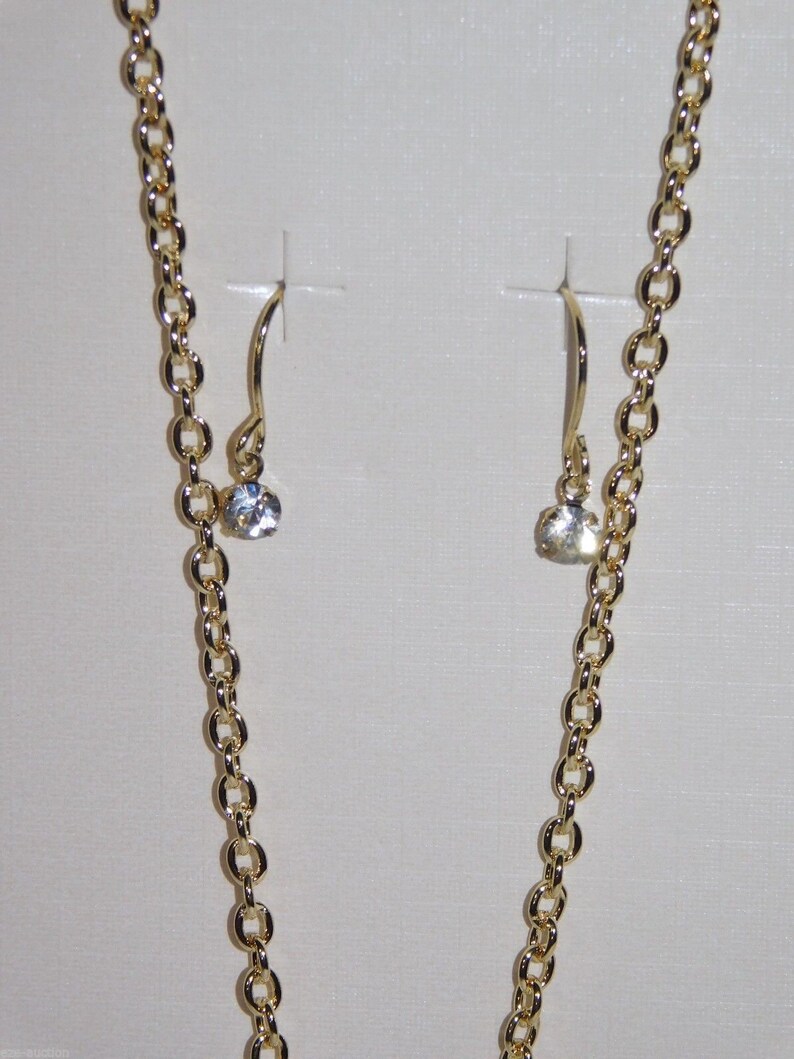 Brand New Valentines Day Love Heart Gold Rhinestone Necklace and Earrings Set