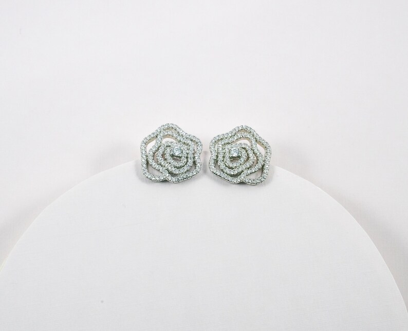 Meghan Markle Earrings Rose Stud Bridal Earrings Meghan Etsy