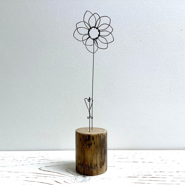 Wire Anemone Flower & Heart on Waxed Driftwood. Driftwood art. Wire Art. Valentines Day. Mothers Day. Flower Art.