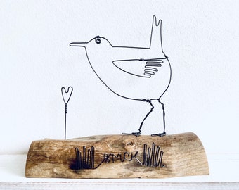 Wire Wren with heart on waxed driftwood. Wire art. Free standing. Driftwood art. Bird art. Valentines Gift. Mothers Day gift.