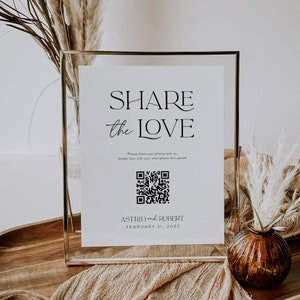 Modern Luxe Share the Love Photo Sign with QR Code, Guest Photo Sharing, Oh Snap, Wedding Photo Share QR, hashtag Photo Poster, SN099_PSQ