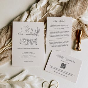 Può includere: Un set di inviti di nozze con un design minimalista che presenta un disegno a linea di un paesaggio desertico con cactus e montagne. L'invito include i nomi della coppia, Savannah & Cameron, la data e l'ora del matrimonio, la sede e un codice QR per RSVP.