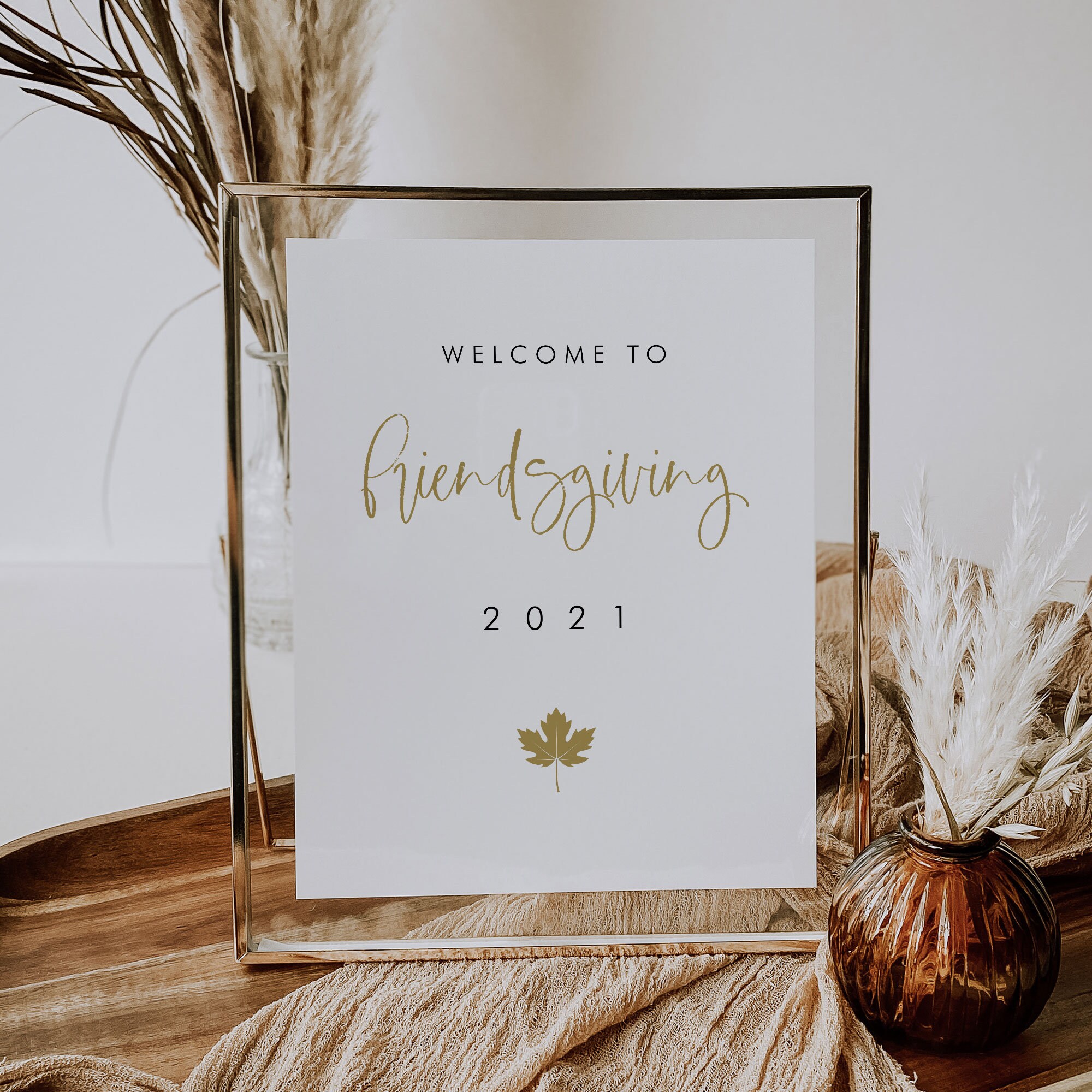 Gold Friendsgiving Welcome Sign, Thanksgiving Welcome, Thankful Sign, Thanksgiving Decor, Calligraphy Welcome Sign Download, SN032_WS