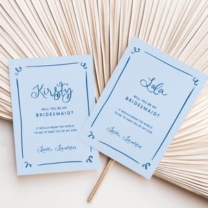 Tarjeta de propuesta de dama de honor azul bebé, dibujada a mano ¿Será usted imprimible por dama de honor, plantilla de solicitud de dama de honor caprichosa, SN300_BP