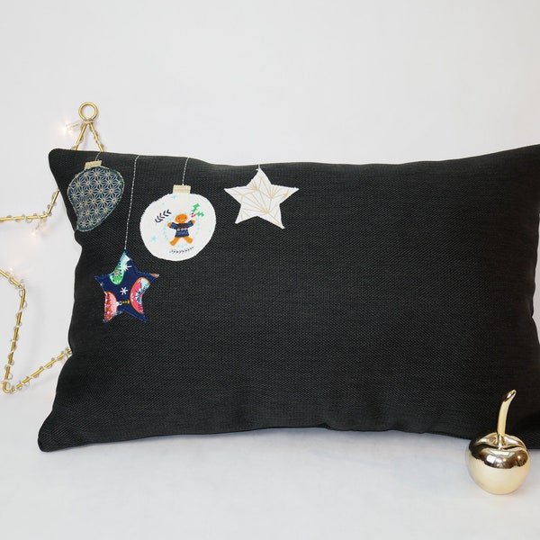 Coussin esprit de Noël, fond noir