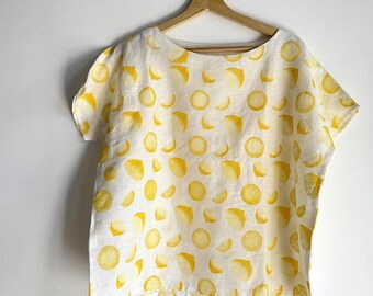 Handbedrucktes Leinen-T-Shirt