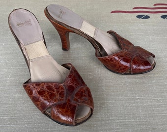 1950s Spring-o-Lators Alligator Shoes