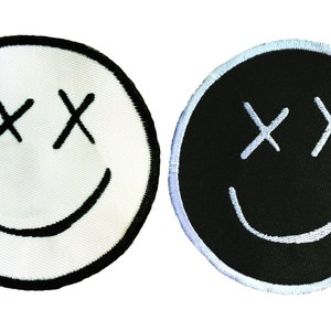 Louis Tomlinson &#39;Smile&#39; Logo Round Iron On Patch