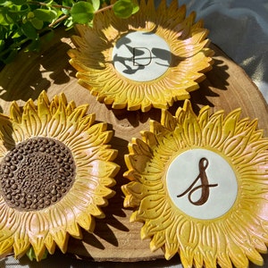 Sunflower Trinket Dish, Sunflower Ring Dish, Personalised Sunflower Gift, Handmade Trinket Dish, Personalised Sunflower Dish, Sunflower Gift