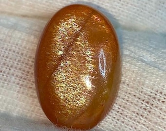 9.25 Cts Natural Rainbow Lattice Sunstone Gemstone for Jewelry making 18x12x5 MM