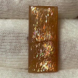 Piedra preciosa de sol de celosía arcoíris natural de 9,80 cts para la fabricación de joyas, 23 x 10 x 4 mm