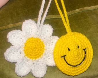 Daisy/Smiley Face Rearview Mirror Crochet Car Charm