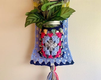 Crochet Plant Wall Hanger