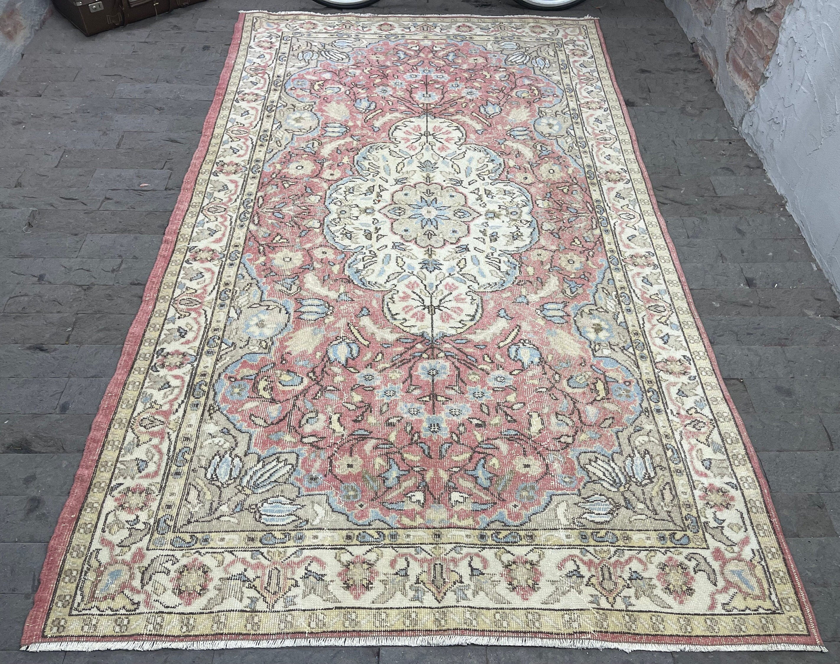 Tapis D'espace, 5.8x9.8Ft,