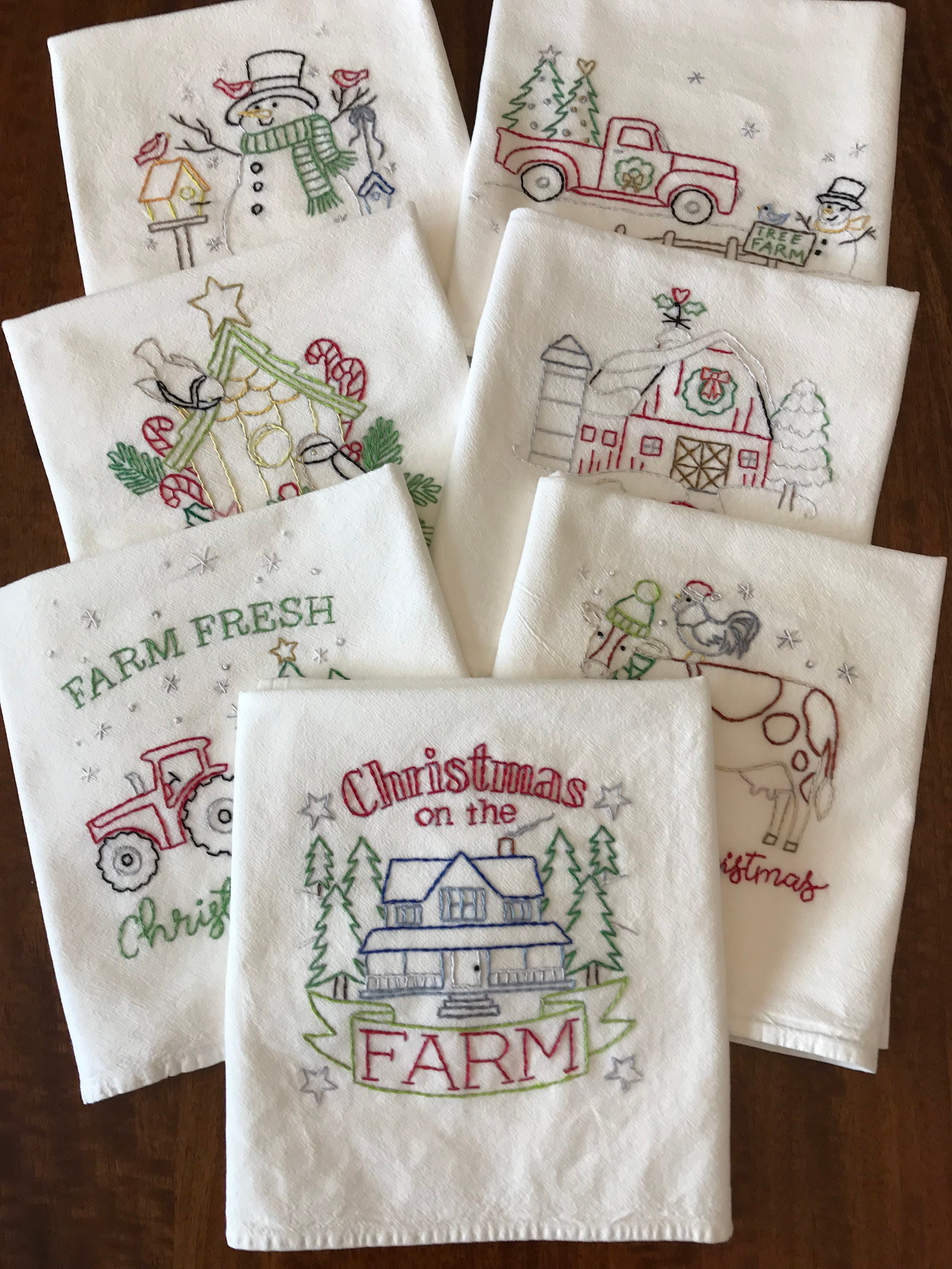 NEW CHRISTMAS FARM Kitchen Tea Towels 3pc TRACTOR COW PIG