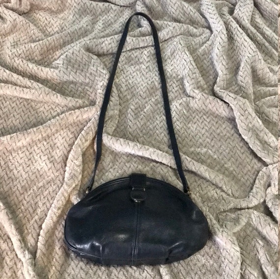 Vintage Coach Laurel Clamshell Shoulder Bag Navy … - image 5