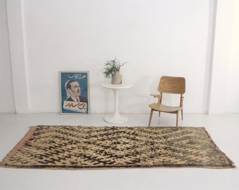 Vintage Talsint Moroccan Shag Rug SEE SAW 4 ft 6 x 10 ft / 135 x 300 cm
